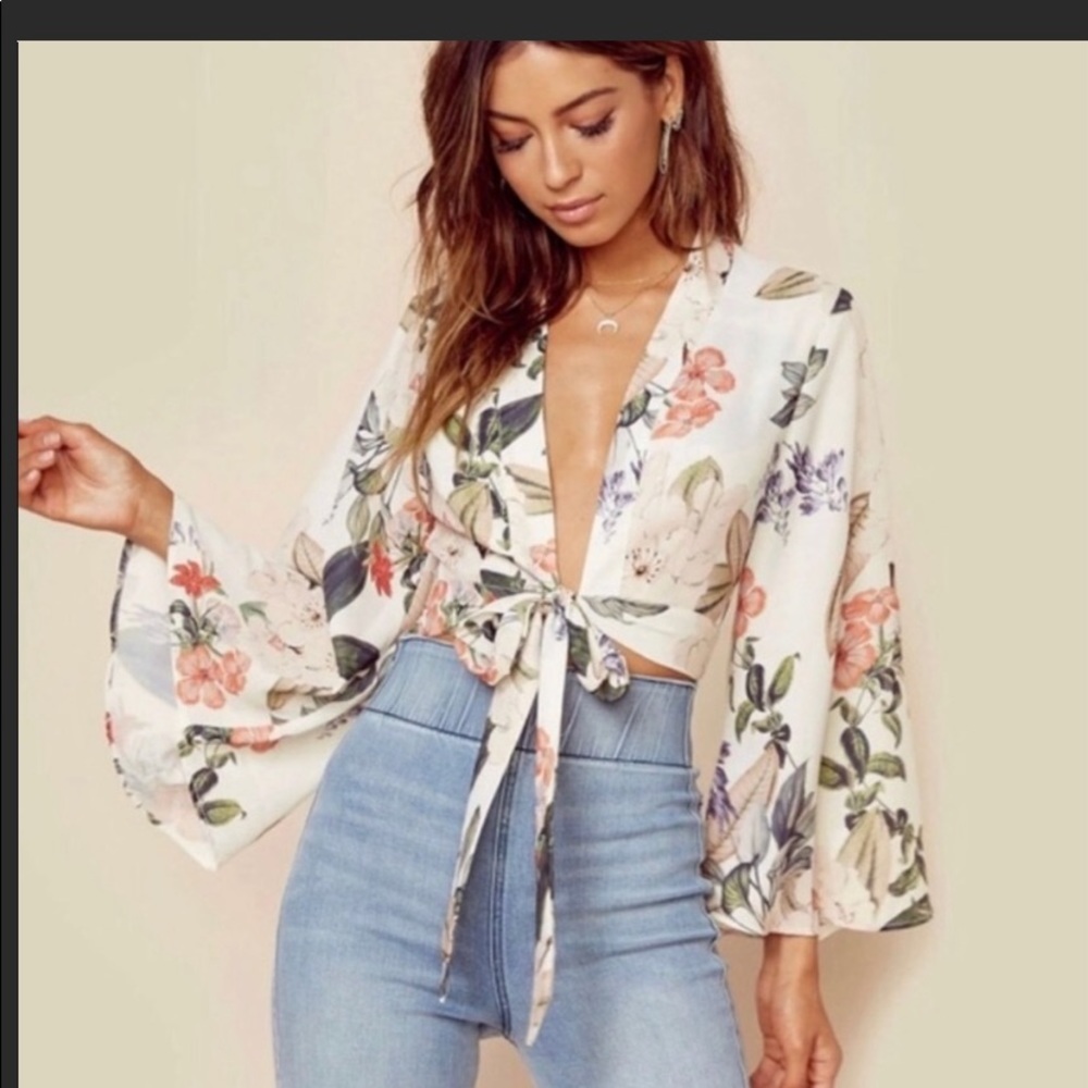 NWOT Show me your Mumu Jordyn top 💃